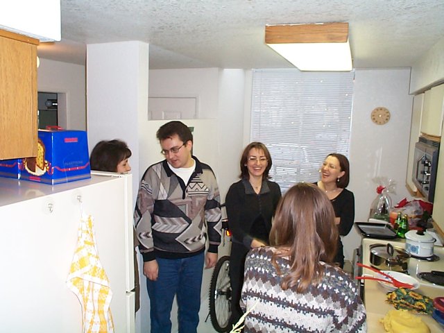 Party after Christmas at Eduard & Monica, 12/26/2000
(Click on the picture for the full-size version)