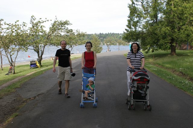 In Seward Park
(Click on the picture for the full-size version)