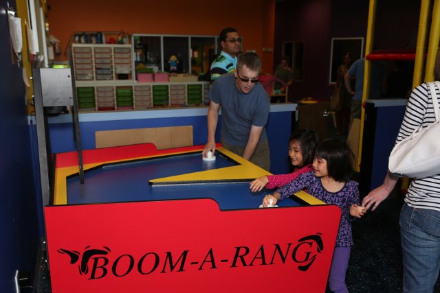 Annika's Birthday, 08/04
(Click on the picture for the full-size version)