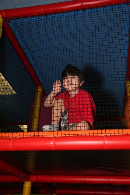 Alin Constantin's Photography - Annika's Birthday, 08/04
(Click on the picture for the full-size version)