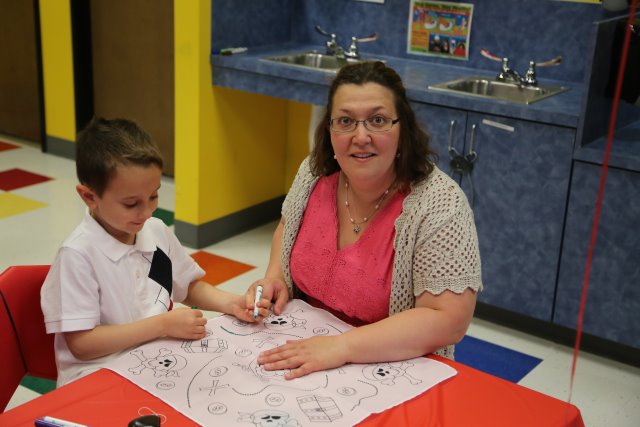 Annika's Birthday, 08/04
(Click on the picture for the full-size version)