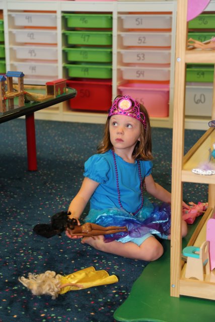 Annika's Birthday, 08/04
(Click on the picture for the full-size version)