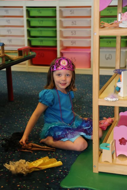 Annika's Birthday, 08/04
(Click on the picture for the full-size version)