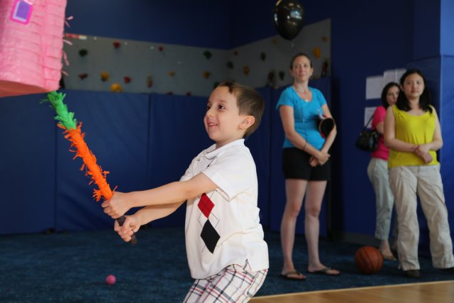 Annika's Birthday, 08/04
(Click on the picture for the full-size version)