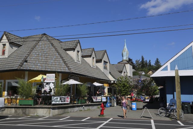In Poulsbo [2I6A4776.JPG]