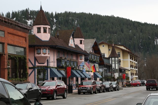 Christmas at Leavenworth, 2014
(Click on the picture for the full-size version)