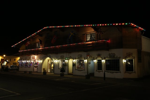 Christmas at Leavenworth, 2014
(Click on the picture for the full-size version)