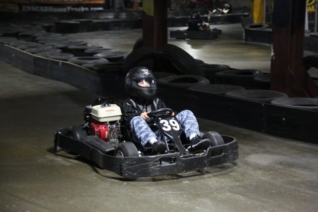 Alin Constantin's Photography - Robert's birthday 03/26
(Click on the picture for the full-size version)