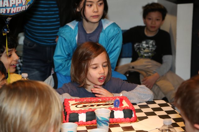 Alin Constantin's Photography - Robert's birthday 03/26
(Click on the picture for the full-size version)