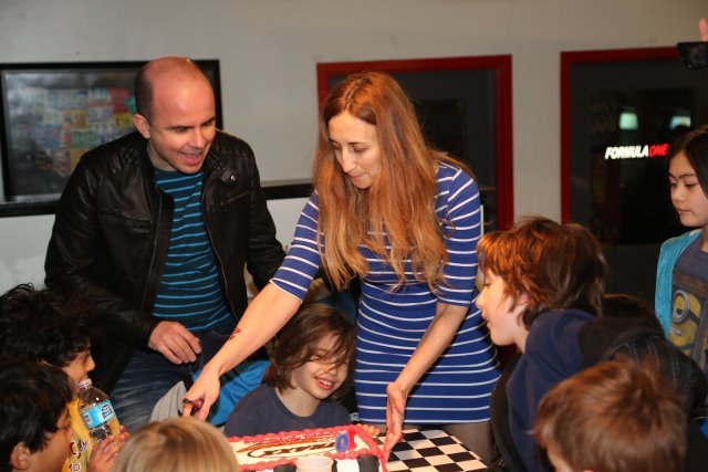 Alin Constantin's Photography - Robert's birthday 03/26
(Click on the picture for the full-size version)