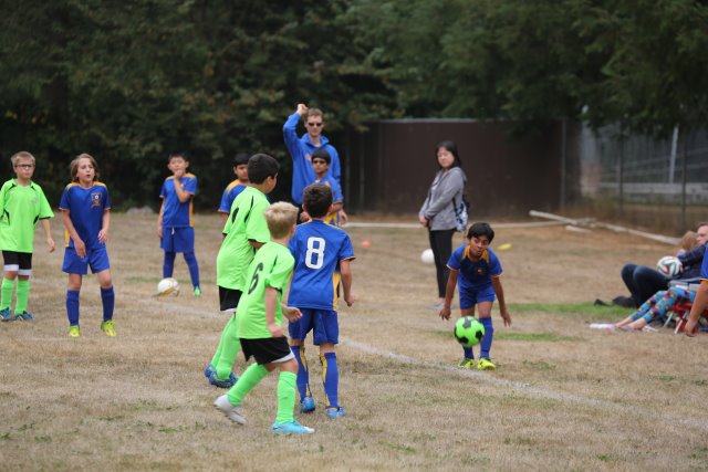 Alin Constantin's Photography - Vlad @ Ninja vs. Duvall FC soccer match
(Click on the picture for the full-size version)