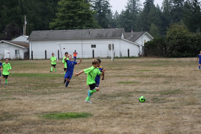 Alin Constantin's Photography - Vlad @ Ninja vs. Duvall FC soccer match
(Click on the picture for the full-size version)