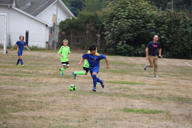 Vlad @ Ninja vs. Duvall FC soccer match
(Click on the picture for the full-size version)