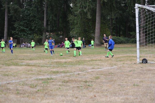 Alin Constantin's Photography - Vlad @ Ninja vs. Duvall FC soccer match
(Click on the picture for the full-size version)
