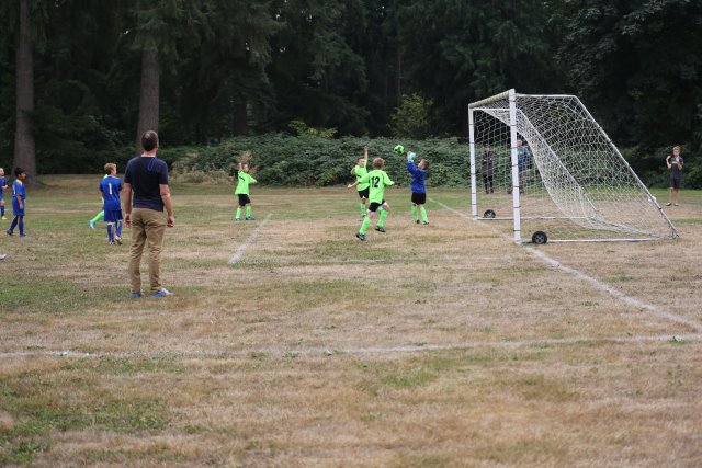 Alin Constantin's Photography - Vlad @ Ninja vs. Duvall FC soccer match
(Click on the picture for the full-size version)