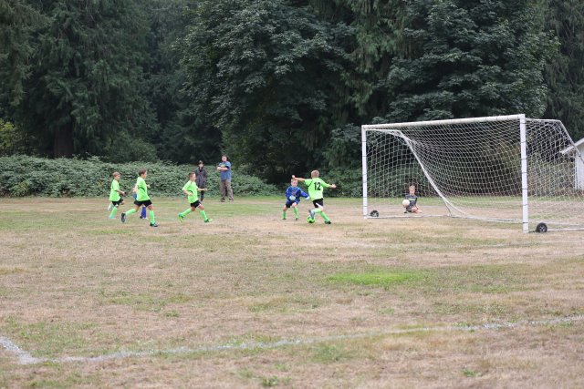 Alin Constantin's Photography - Vlad @ Ninja vs. Duvall FC soccer match
(Click on the picture for the full-size version)