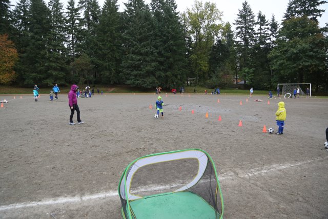 Alin Constantin's Photography - Radu Soccer 10/21
(Click on the picture for the full-size version)